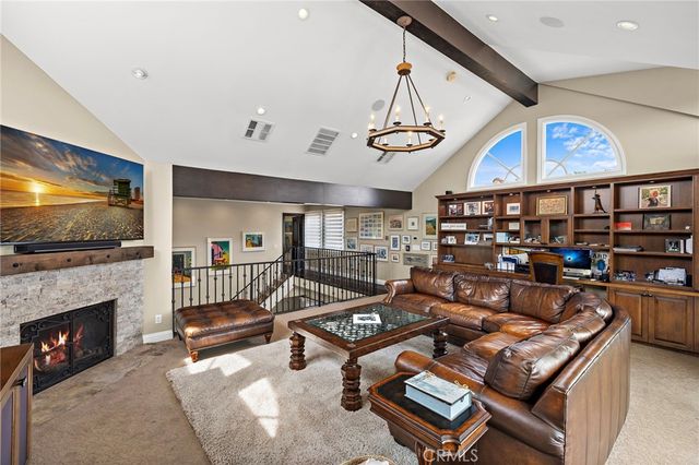 159 Angelo Walk, Long Beach, CA 90803