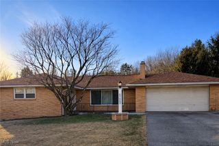 57640 Ferryview Road, Martins Ferry, OH 43935