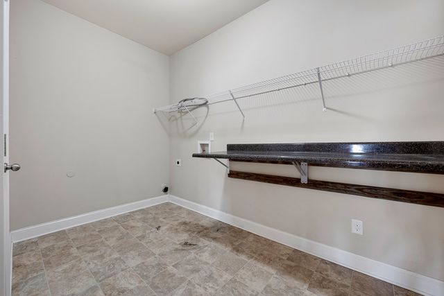 61 Utah Street, Fort Mitchell, AL 36856