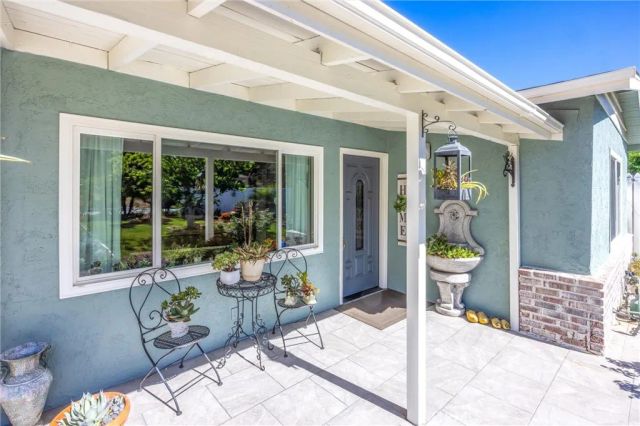 11 E Crescent, Redlands, CA 92373