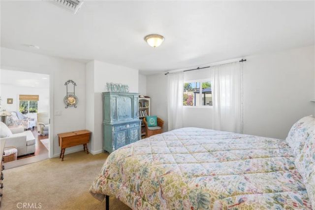 11 E Crescent, Redlands, CA 92373