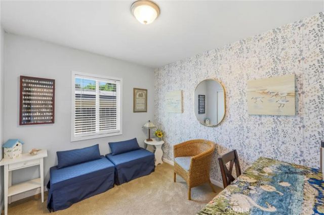 11 E Crescent, Redlands, CA 92373