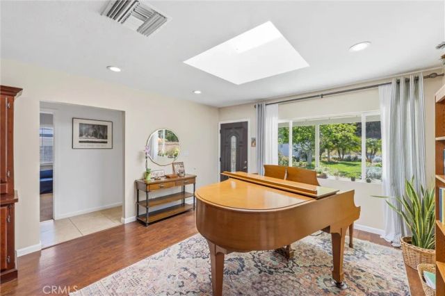 11 E Crescent, Redlands, CA 92373