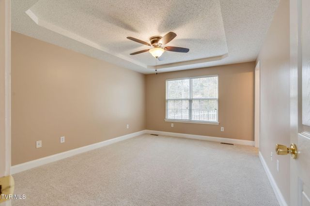 1019 Fox Meadows Circle, Bluff City, TN 37618