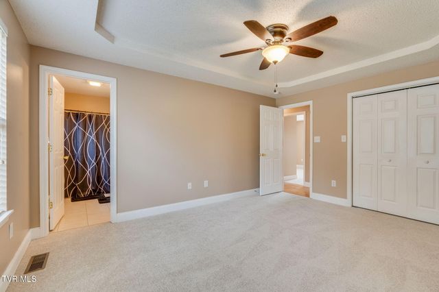 1019 Fox Meadows Circle, Bluff City, TN 37618