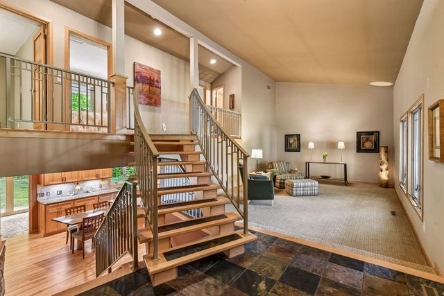 18677 Ponderosa Court, Eden Prairie, MN 55347