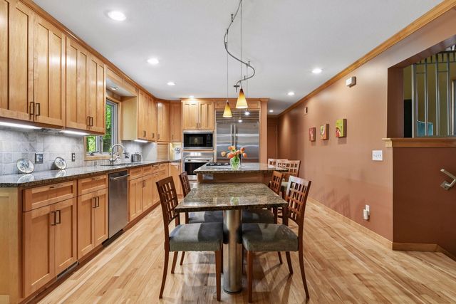 18677 Ponderosa Court, Eden Prairie, MN 55347