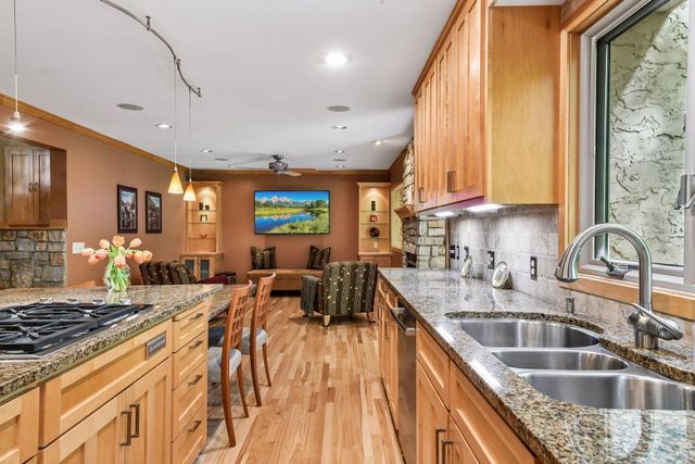 18677 Ponderosa Court, Eden Prairie, MN 55347