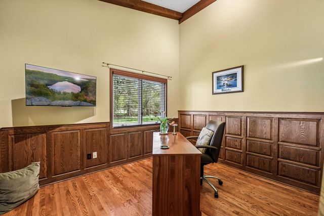 18677 Ponderosa Court, Eden Prairie, MN 55347