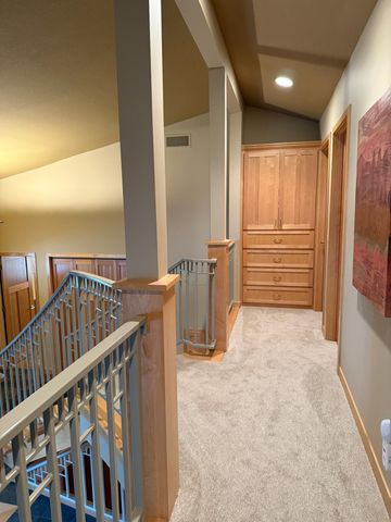 18677 Ponderosa Court, Eden Prairie, MN 55347