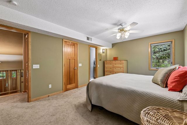 18677 Ponderosa Court, Eden Prairie, MN 55347