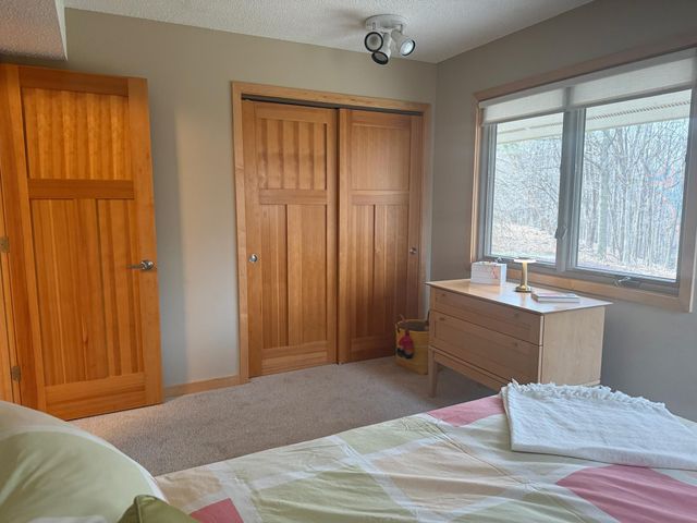 18677 Ponderosa Court, Eden Prairie, MN 55347
