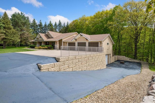 18677 Ponderosa Court, Eden Prairie, MN 55347
