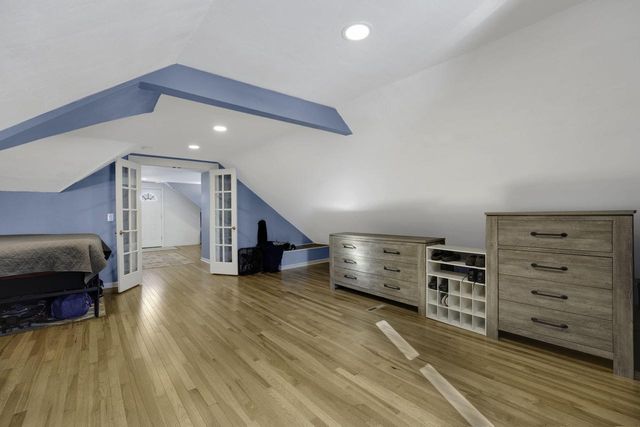 865 S 75th STREET, West Allis, WI 53214