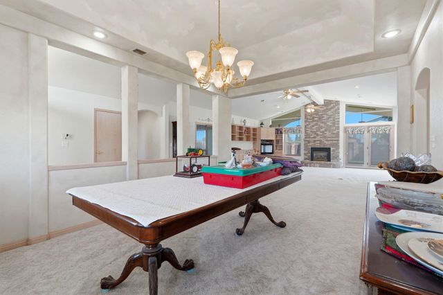 2702 E Goshen Avenue, Visalia, CA 93292