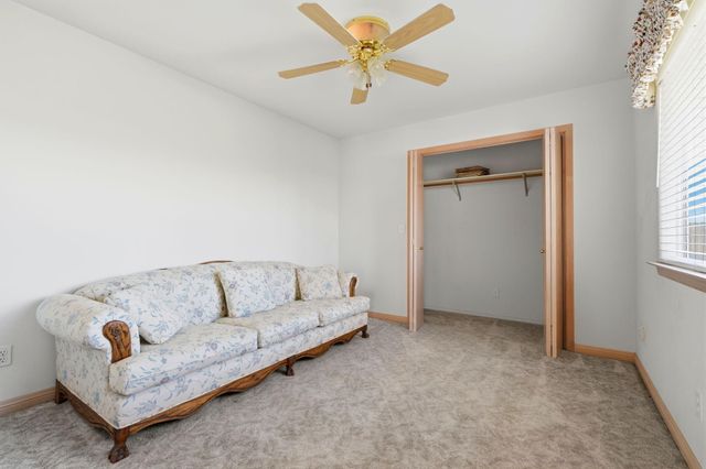 2702 E Goshen Avenue, Visalia, CA 93292