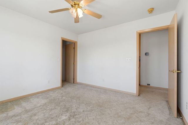 2702 E Goshen Avenue, Visalia, CA 93292