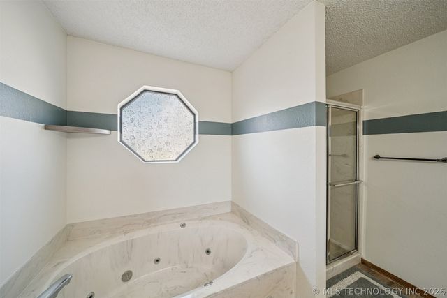 1716 NE Graham Court, Pryor, OK 74361