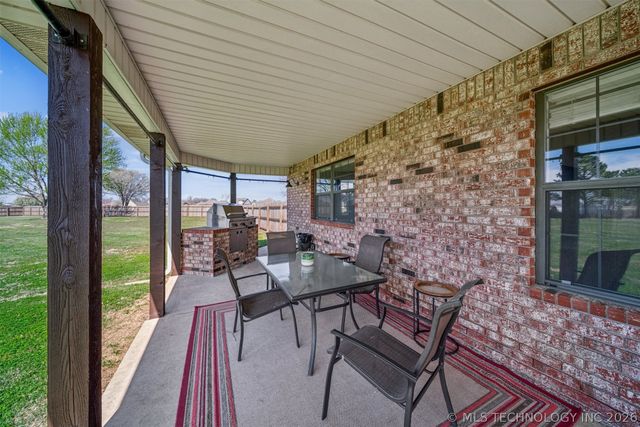 1716 NE Graham Court, Pryor, OK 74361