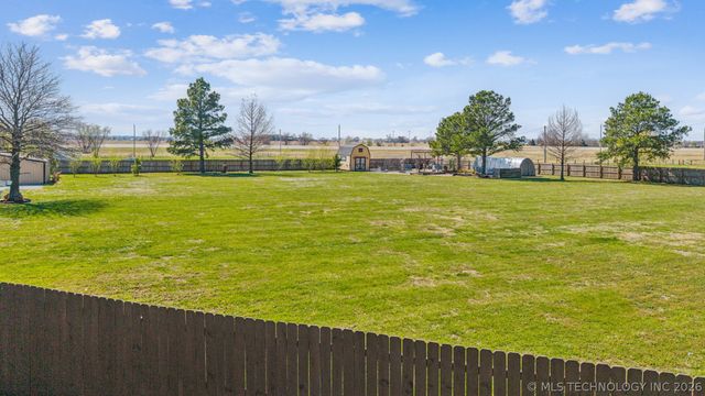 1716 NE Graham Court, Pryor, OK 74361