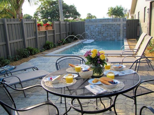 2225 NE 14th Avenue, Fort Lauderdale, FL 33305