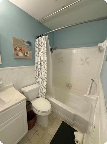 2225 NE 14th Avenue, Fort Lauderdale, FL 33305