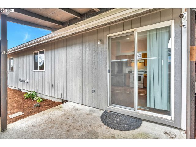 351 ELMA Ct, Salem, OR 97301