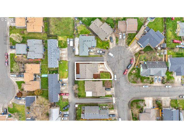 351 ELMA Ct, Salem, OR 97301
