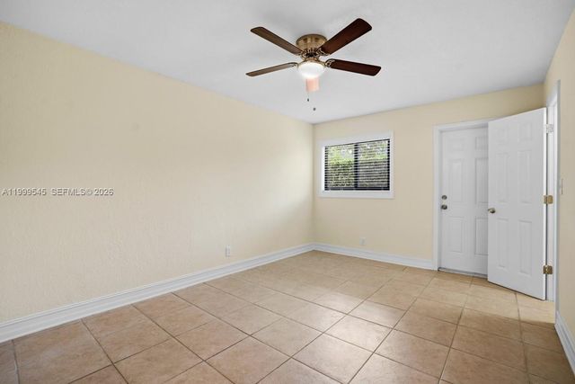 7604 SW SW 10th Ct 2, North Lauderdale, FL 33068