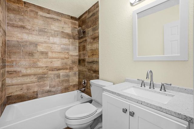 7604 SW SW 10th Ct 2, North Lauderdale, FL 33068