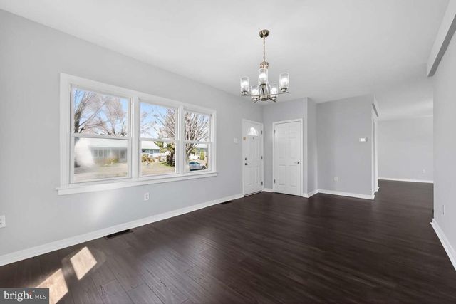 916 STEPHEN AVE, Croydon, PA 19021