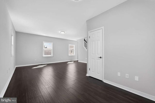 916 STEPHEN AVE, Croydon, PA 19021