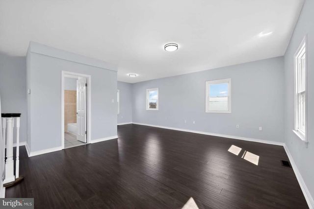 916 STEPHEN AVE, Croydon, PA 19021