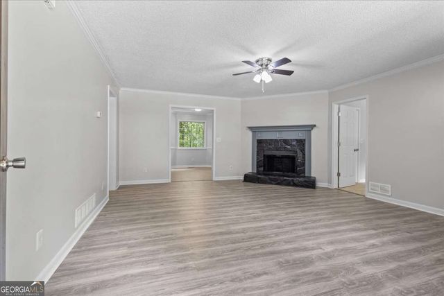 6441 Michell Way, Douglasville, GA 30135