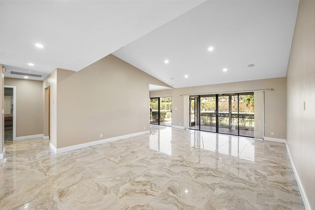 6191 S Petaluma Drive, Boca Raton, FL 33433