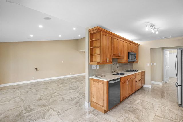 6191 S Petaluma Drive, Boca Raton, FL 33433