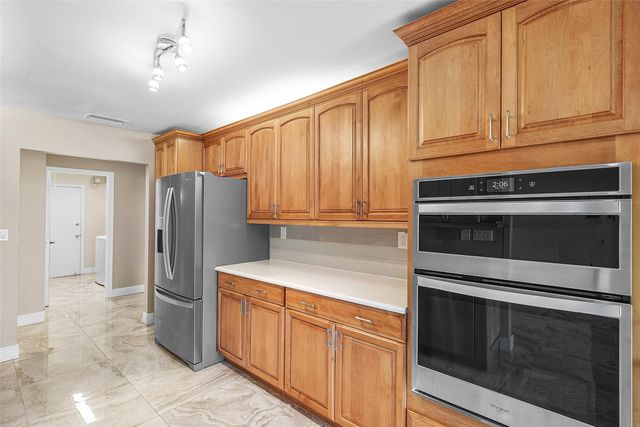 6191 S Petaluma Drive, Boca Raton, FL 33433