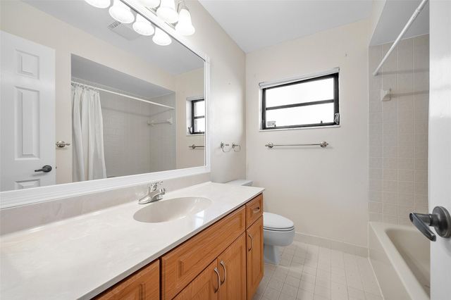 6191 S Petaluma Drive, Boca Raton, FL 33433