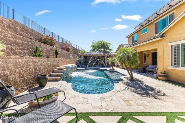 10110 W REDBIRD Road, Peoria, AZ 85383