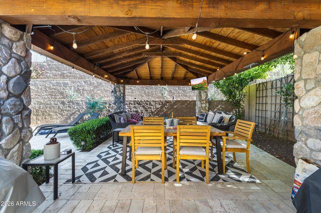 10110 W REDBIRD Road, Peoria, AZ 85383