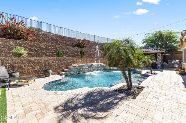 10110 W REDBIRD Road, Peoria, AZ 85383