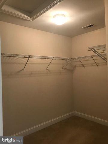 3680 CHIPPENDALE CIR, Woodbridge, VA 22193