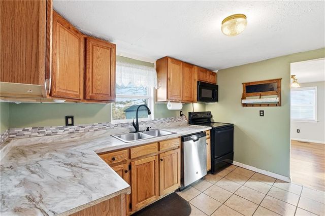 572 Young Loop, Fairmount, GA 30139