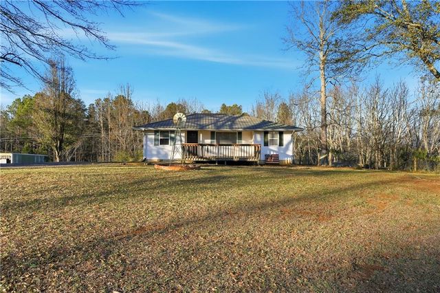 572 Young Loop, Fairmount, GA 30139