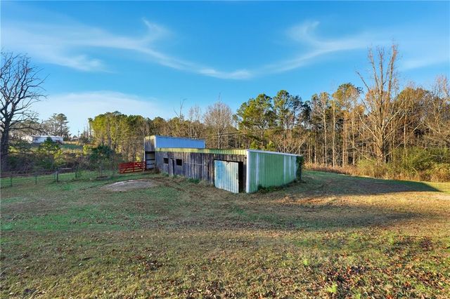 572 Young Loop, Fairmount, GA 30139