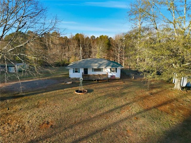 572 Young Loop, Fairmount, GA 30139