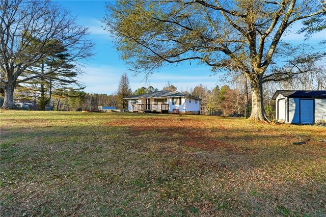 572 Young Loop, Fairmount, GA 30139