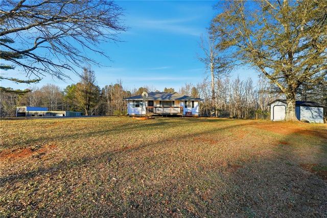 572 Young Loop, Fairmount, GA 30139