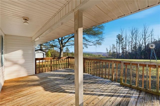572 Young Loop, Fairmount, GA 30139