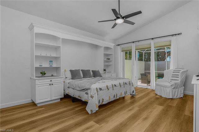 120 Livermore LN, Naples, FL 34119